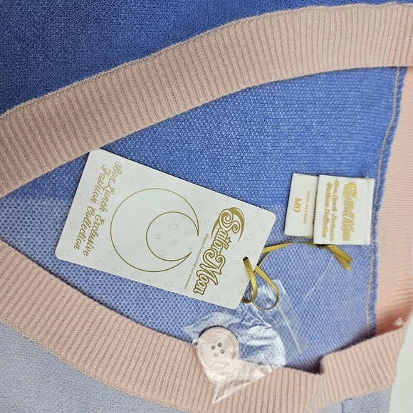 Sailor Moon Sweater Cardigan - Picture 7 of 9